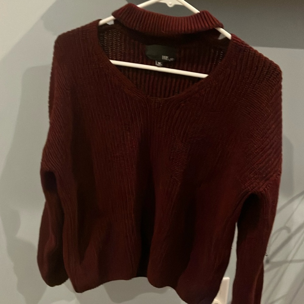 Maroon sweater size medium . Fate by LFD size medium